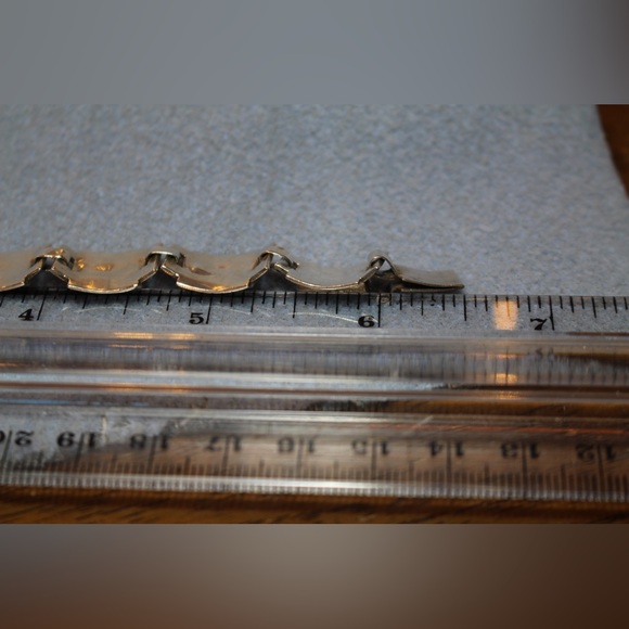 Available! COPY - Silver and abalone linked bracelet - Picture 2 of 7